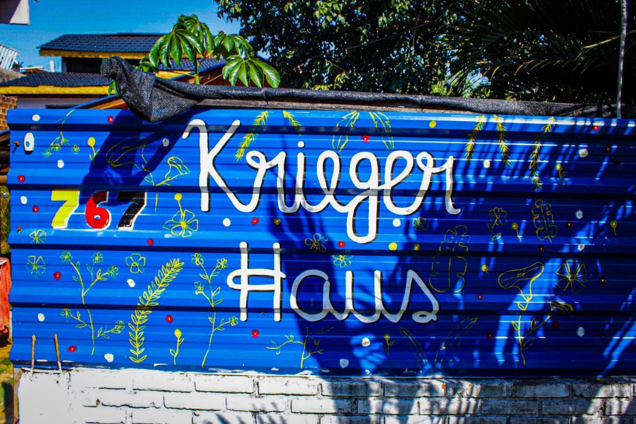 Krieger Haus Hostel Puerto Iguazú Exterior foto